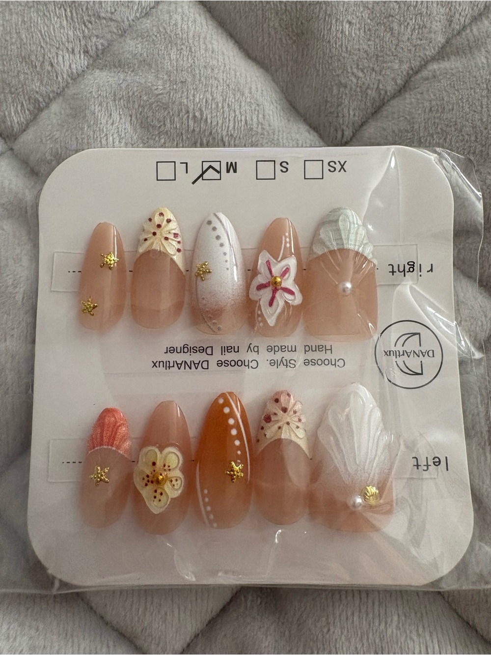 Handmade Nude 3D Floral Press-On Nail Set with White Accents Size Medium